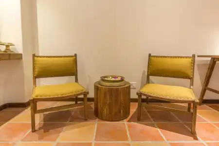 Roadhouse, Thamel, Kathmandu- Contemporary Boutique - 94