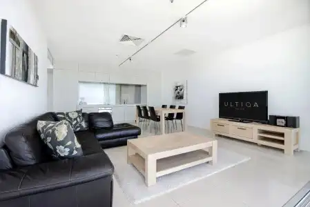 ULTIQA Air On Broadbeach - 6