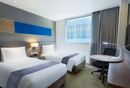 Holiday Inn Express Bangkok Sathorn - 58