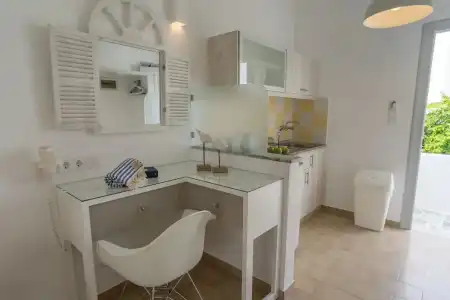 Cyclades Studios - 207