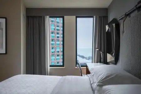 Sheraton Grand Chicago Riverwalk - 72