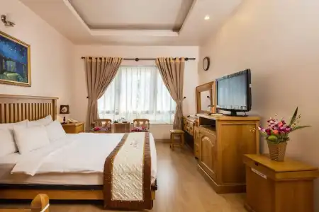 Vien Dong Phu My Hung - 54