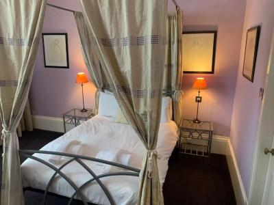 Southside Guest House - 25