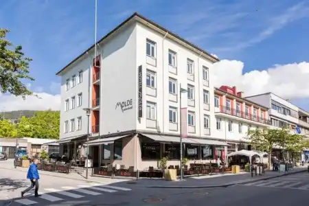 Hotell - 0