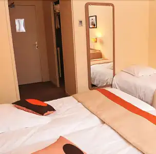 Hôtel Red Fox - 73