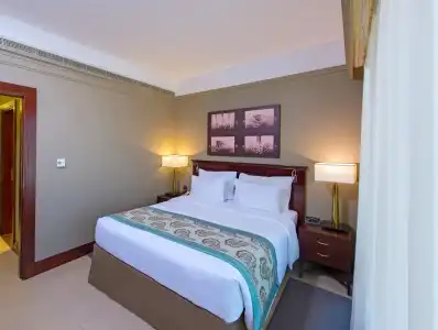 Somewhere Luxury Apartment (Formerly known as Le Meridien Dubai) - 23