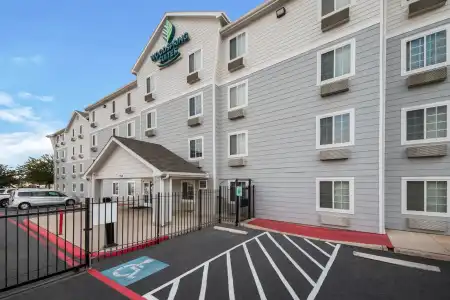 WoodSpring Suites San Antonio South - 16
