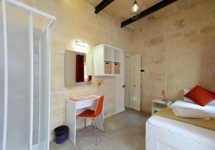 Vbl Hostel – Adults Only - 14