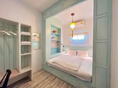 The Luna Hostel - 116