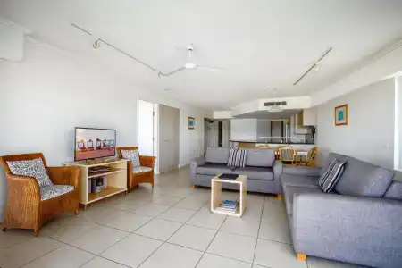 Rolling Surf Resort - 113