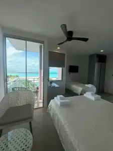 Avyanna Gulhi Beach - 17