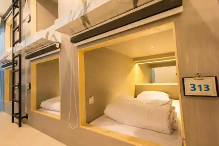 Lazy Sunday Hostel - 28