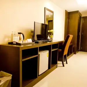 Sinsuvarn Airport Suite - 55