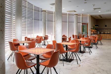 Best Western Plus Premium Inn - 34