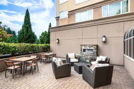 Eastgate, BW Signature Collection - 25