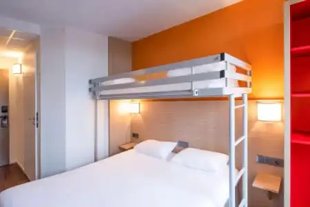 Première Classe Le Havre Les Docks - 56