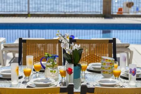 Meneou Beachfront Villa Sunset - 55