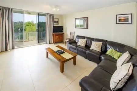 Tradewinds Apartments - 134
