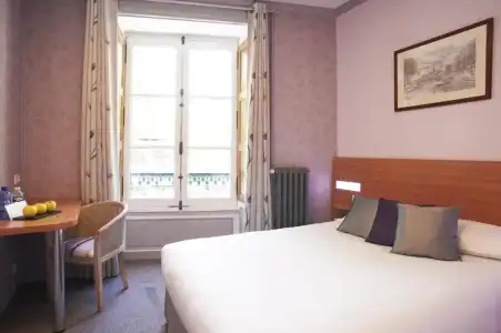 Hôtel Duquesne - 44