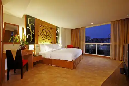 Centara Nova Pattaya - 8