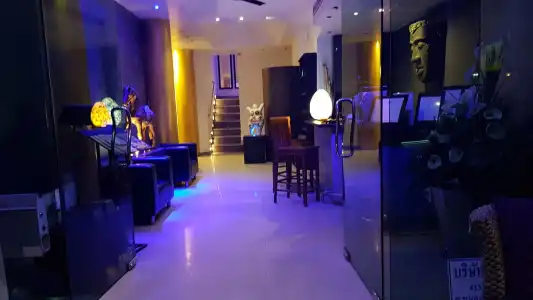 East Suites - 25