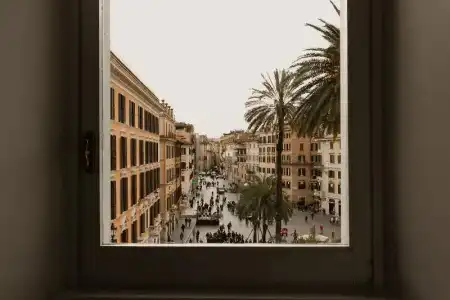 Piazza di Spagna 9 - 273