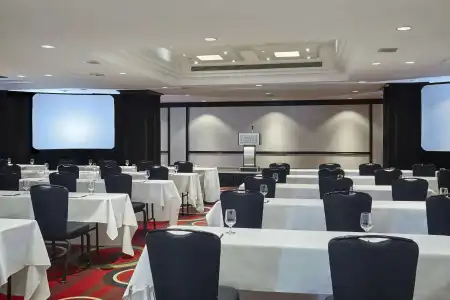 Hyatt Regency Toronto - 11