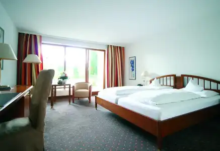 Romantik Johanniter-Kreuz - 85