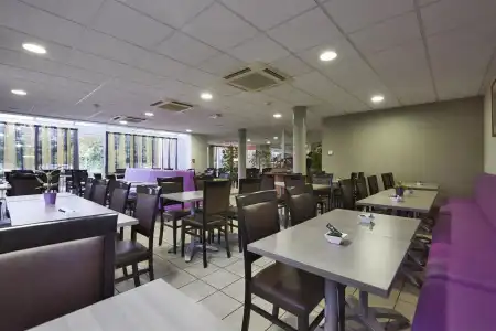 ibis Styles Clermont Ferrand Sud La Pardieu - 36