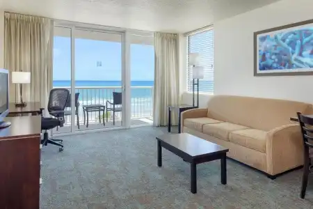 Holiday Inn Resort Daytona Beach Oceanfront by IHG - 2