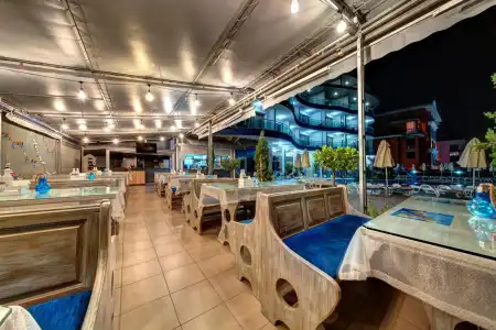 Blue Bay - 11