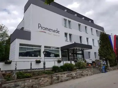 Promenade - 13
