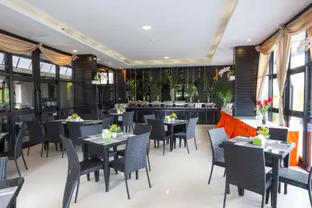 Essential Pattaya - 18