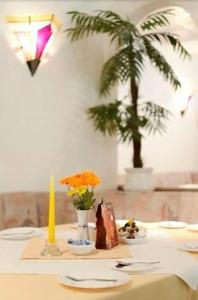 & Restaurant Park Cafe ISA - 23