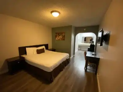 Anaheim Executive Inn & Suites - 31