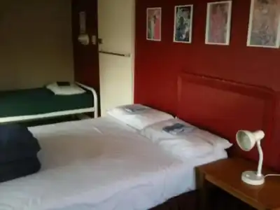 Stafford Gables Hostel - 58