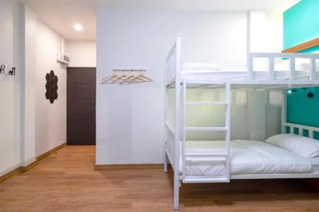 BED Friends Poshtel - 36