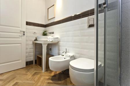 Vanity Navona - 8