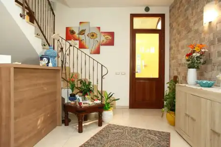 Coralia Bed and Breakfast - 15