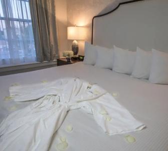 The Georgetown Inn - 85