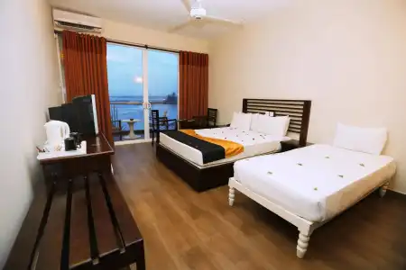 Hikkaduwa Beach - 14