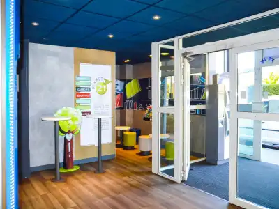 ibis budget Hyères Centre Ville - 20