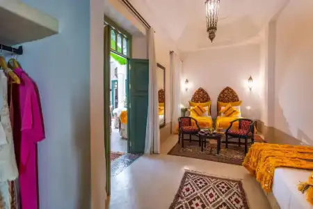Riad Azahar - 79
