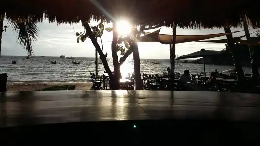 Bow Thong Beach Resort - 8
