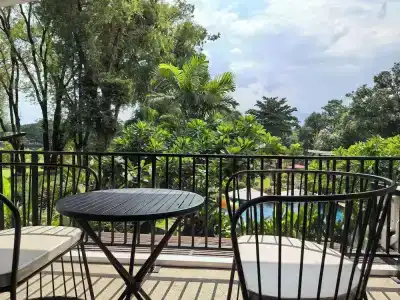Sannot Riverside Boutique - 45
