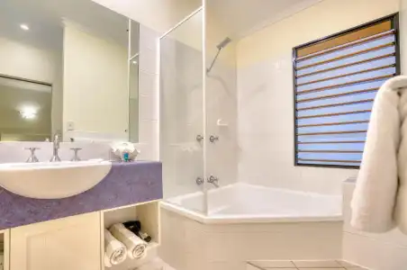 Freestyle Resort Port Douglas - 52