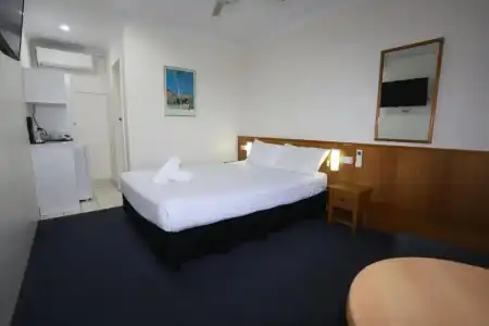 Reign Inn Newcastle - 147