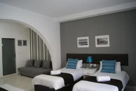 Buccaneers Boutique Guest House - 17