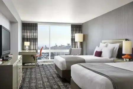 Loews Hollywood - 59