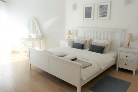 Eden Beach Apartments - 104